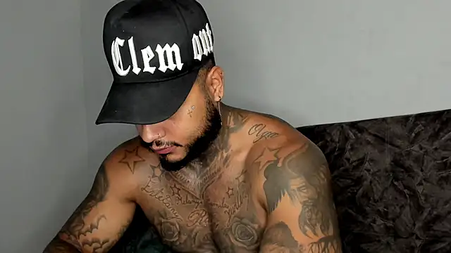 Exotic tatto27121 online show from 09-11-25, 04:23