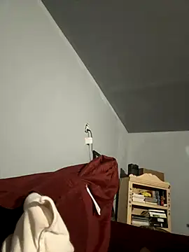 SluttyLyfe4L online show from 10-31-25, 01:50