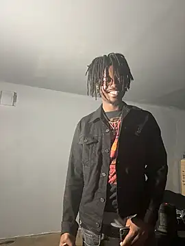 SluttyLyfe4L online show from 04-18-26, 07:07