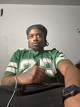 Snapshot of SluttyLyfe4L chatting on 05-06-26, 01:27 SluttyLyfe4L online show from 05-06-26, 01:27