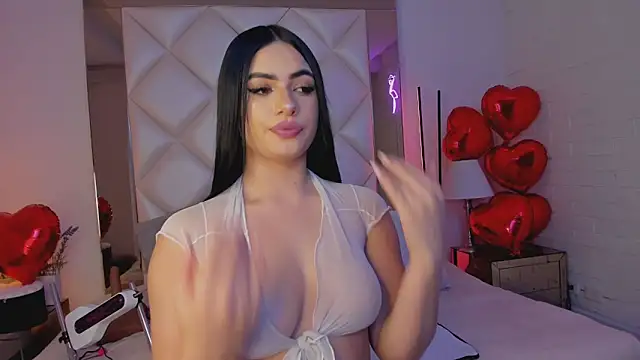 KimRoussee online show from 02-15-25, 08:11