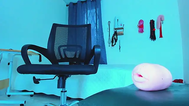 Snapshot of nayan_fire69 chatting on 02-18-25, 09:53 nayan fire69 online show from 02-18-25, 09:53