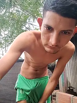 Snapshot of Valentinacuc chatting on 09-30-25, 11:15 Valentinacuc online show from 09-30-25, 11:15