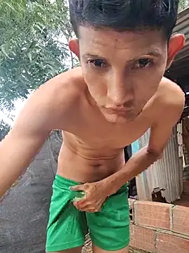 Snapshot of Valentinacuc chatting on 10-19-25, 07:25 Valentinacuc online show from 10-19-25, 07:25