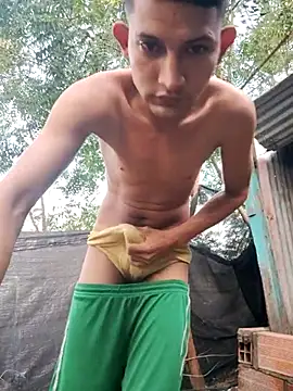 Valentinacuc online show from 12-18-25, 11:27