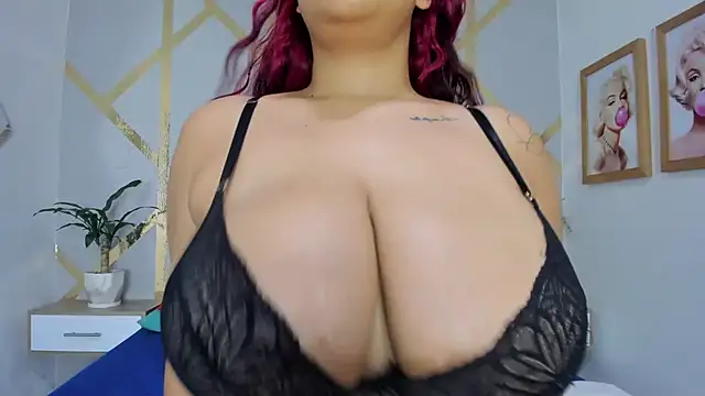 Caroliine Torres online show from 02-06-25, 12:05