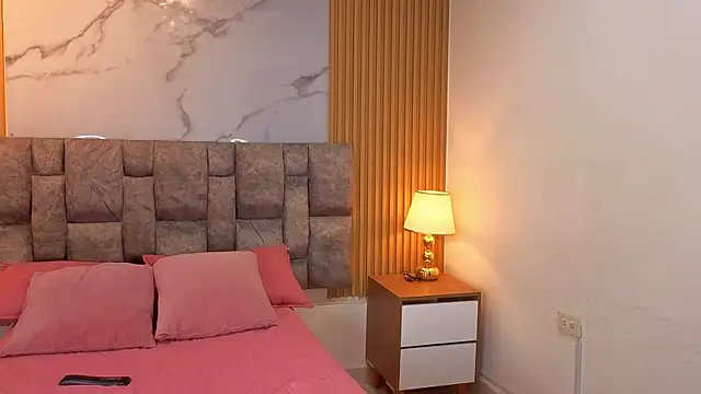 Khalifa fletcher online show from 04-10-26, 09:08