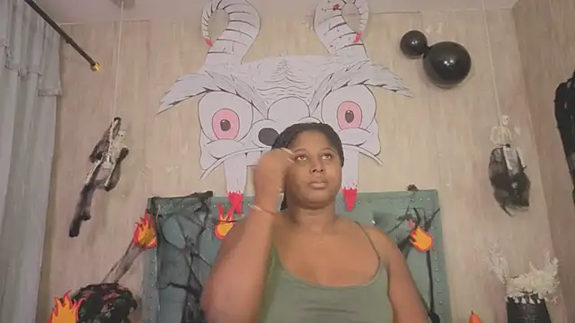 Snapshot of Alexa_roussee chatting on 10-25-25, 01:29 Alexa roussee online show from 10-25-25, 01:29