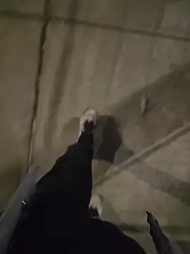 Snapshot of Keshuloveyou chatting on 12-27-24, 02:47 Keshuloveyou online show from 12-27-24, 02:47