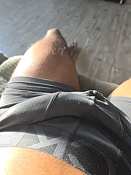 Snapshot of Keshuloveyou chatting on 01-02-25, 08:57 Keshuloveyou online show from 01-02-25, 08:57