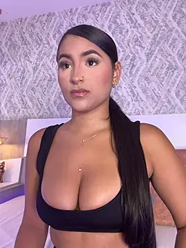 AishaPeyton online show from 09-26-25, 05:50