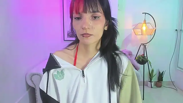 Dafne huges online show from 03-02-25, 12:43