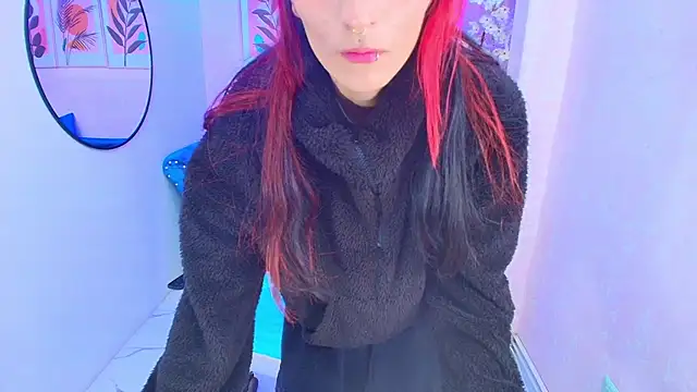 Dafne huges online show from 09-17-25, 07:26