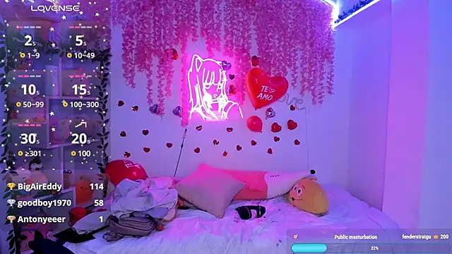 Snapshot of cat_kitty18_ chatting on 02-14-25, 08:59 cat kitty18 online show from 02-14-25, 08:59