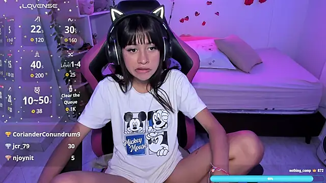 Snapshot of cat_kitty18_ chatting on 03-11-25, 12:33 cat kitty18 online show from 03-11-25, 12:33