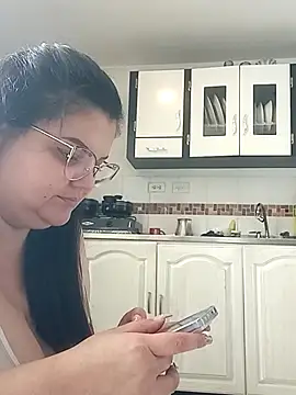 Madisonpalacio online show from 02-04-25, 01:56