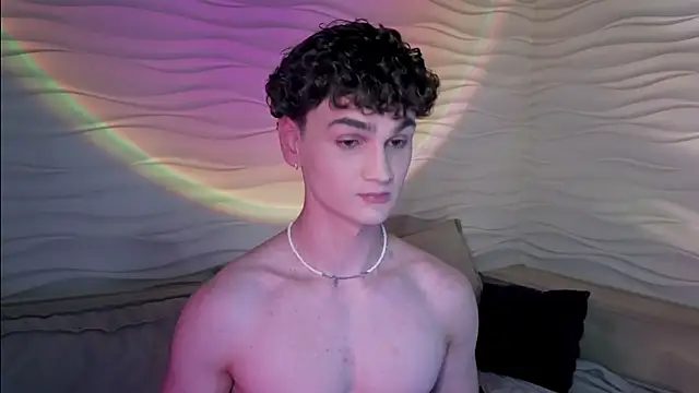 Snapshot of adam_21cm__ chatting on 02-09-25, 11:15 adam 21cm   online show from 02-09-25, 11:15