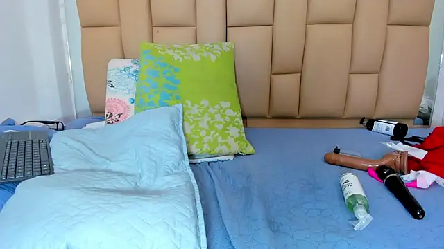 Snapshot of mss_samy chatting on 01-21-25, 09:24 mss samy online show from 01-21-25, 09:24