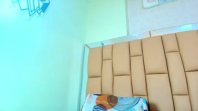 Snapshot of mss_samy chatting on 09-13-25, 03:06 mss samy online show from 09-13-25, 03:06