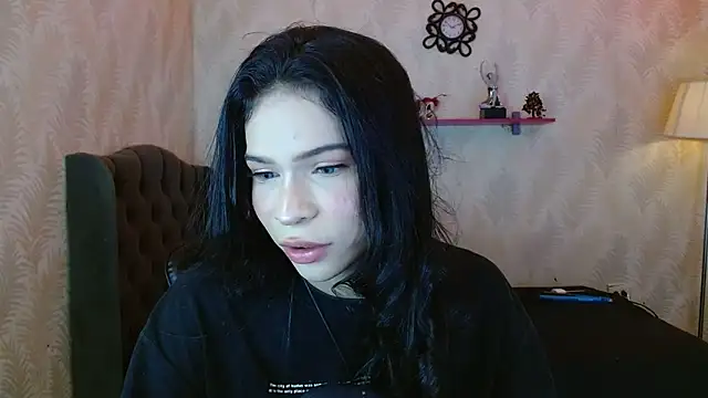 Snapshot of andy_bell_x chatting on 10-11-25, 04:55 andy bell x online show from 10-11-25, 04:55