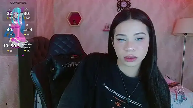 Snapshot of andy_bell_x chatting on 11-11-25, 04:45 andy bell x online show from 11-11-25, 04:45