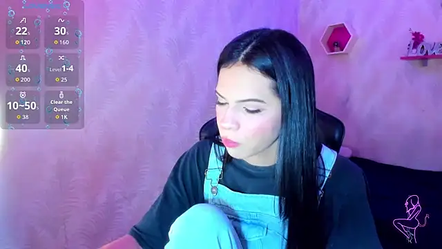 Snapshot of andy_bell_x chatting on 11-26-25, 01:17 andy bell x online show from 11-26-25, 01:17