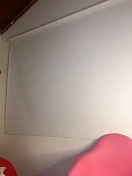 Snapshot of elolotero chatting on 10-30-25, 06:37 elolotero online show from 10-30-25, 06:37