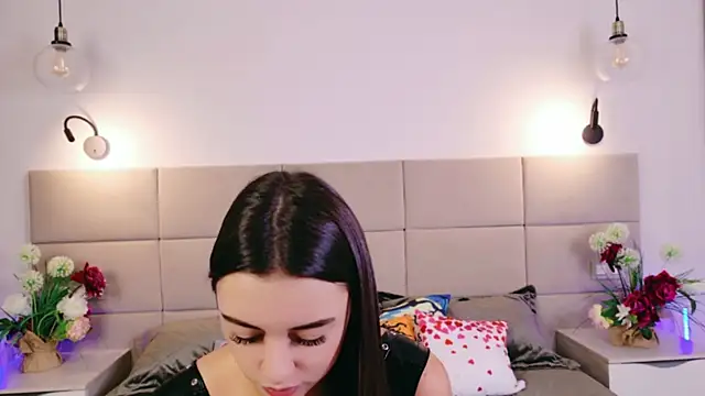 Alisha Shy online show from 10-17-25, 10:23