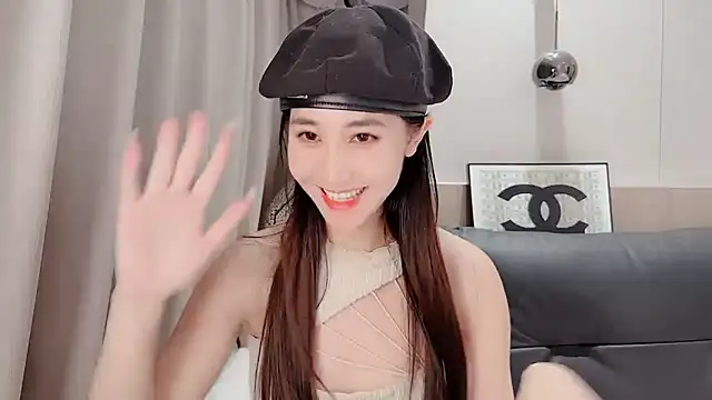 Snapshot of newwell chatting on 01-01-25, 06:38 newwell online show from 01-01-25, 06:38