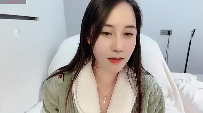 Snapshot of newwell chatting on 03-20-25, 01:15 newwell online show from 03-20-25, 01:15