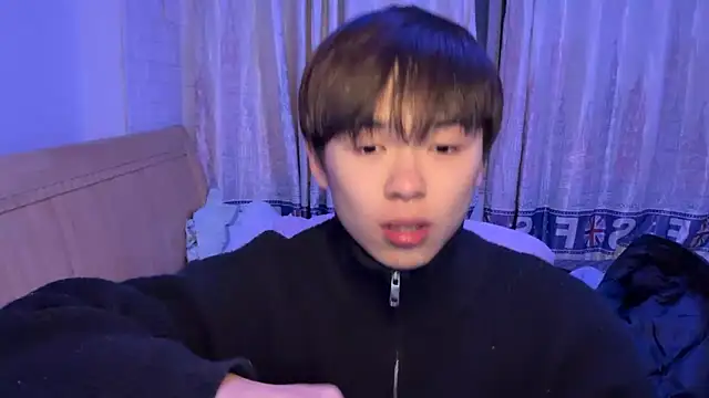 Snapshot of xiaottt1918 chatting on 01-11-25, 05:07 xiaottt1918 online show from 01-11-25, 05:07