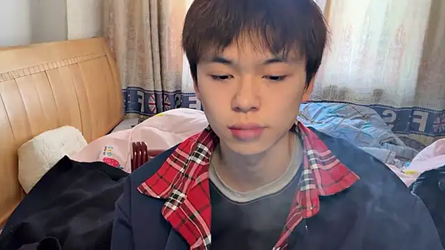 Snapshot of xiaottt1918 chatting on 01-20-25, 05:15 xiaottt1918 online show from 01-20-25, 05:15