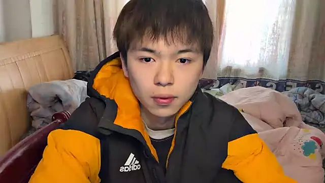 Snapshot of xiaottt1918 chatting on 01-21-25, 07:37 xiaottt1918 online show from 01-21-25, 07:37