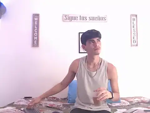 harrytomson 1 online show from 01-14-25, 01:49