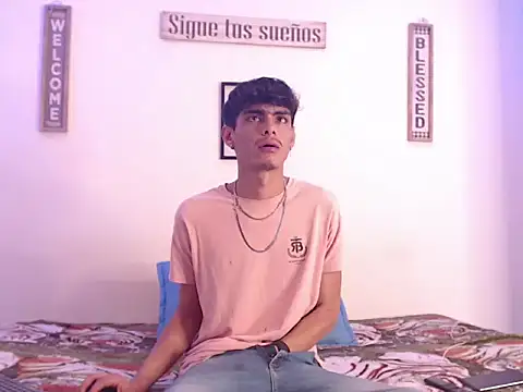 harrytomson 1 online show from 01-18-25, 04:37