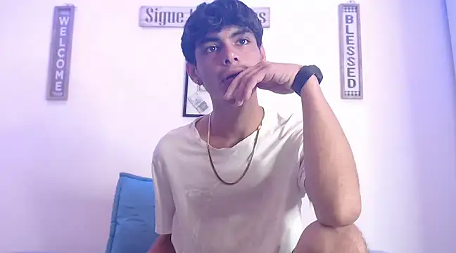 harrytomson 1 online show from 02-18-25, 08:16