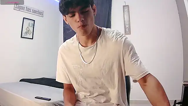 harrytomson 1 online show from 10-03-25, 11:51