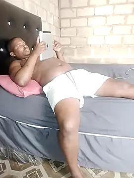 Snapshot of shabane002 chatting on 11-04-25, 09:08 shabane002 online show from 11-04-25, 09:08