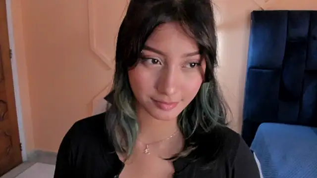 Snapshot of Yazmin_rouse chatting on 01-03-25, 02:51 Yazmin rouse online show from 01-03-25, 02:51