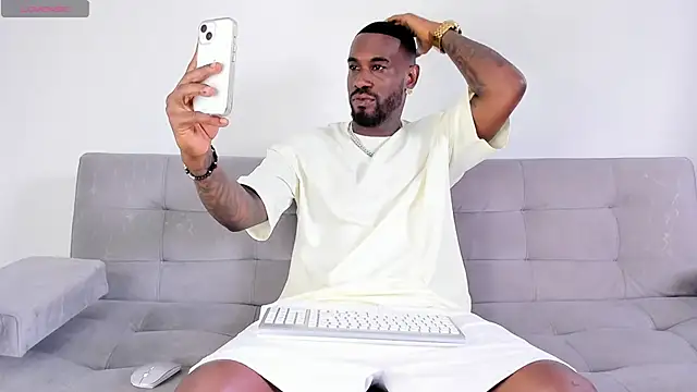 Snapshot of Dvid_Rullers chatting on 03-09-25, 07:59 Dvid Rullers online show from 03-09-25, 07:59