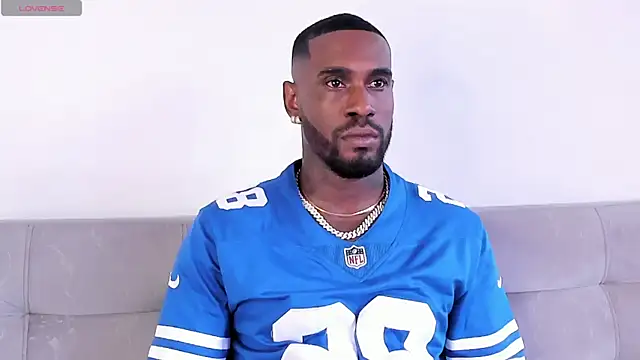 Snapshot of Dvid_Rullers chatting on 03-21-25, 09:01 Dvid Rullers online show from 03-21-25, 09:01