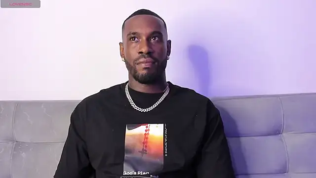 Snapshot of Dvid_Rullers chatting on 03-22-25, 06:43 Dvid Rullers online show from 03-22-25, 06:43