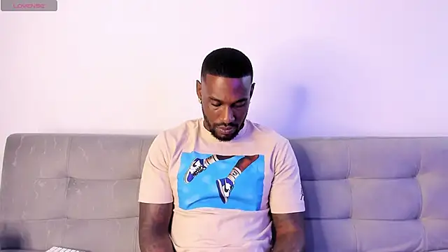 Snapshot of Dvid_Rullers chatting on 03-22-25, 11:09 Dvid Rullers online show from 03-22-25, 11:09