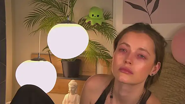 AshleyDouglas online show from 01-28-25, 09:30