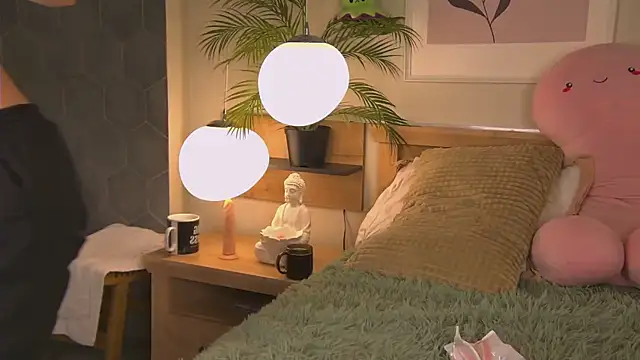 AshleyDouglas online show from 02-01-25, 04:46