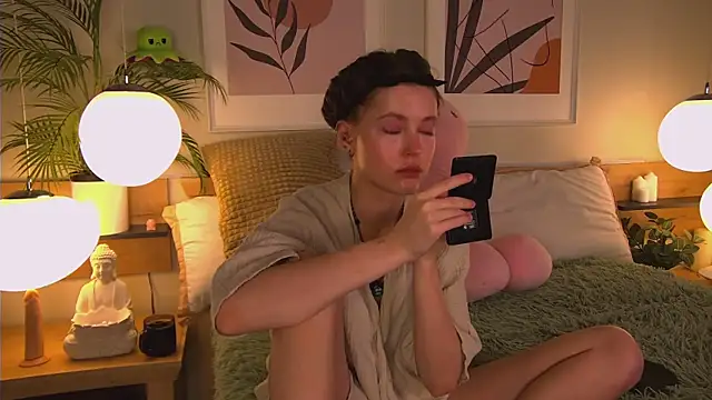 AshleyDouglas online show from 03-02-25, 04:07