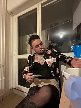 lope85540 online show from 12-13-24, 04:43