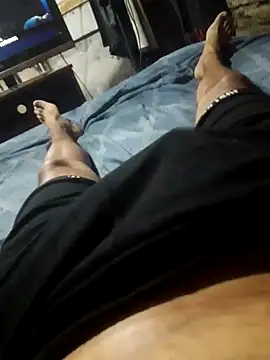 Snapshot of ElBati492 chatting on 12-23-24, 12:14 ElBati492 online show from 12-23-24, 12:14