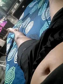 Snapshot of ElBati492 chatting on 03-21-25, 05:43 ElBati492 online show from 03-21-25, 05:43