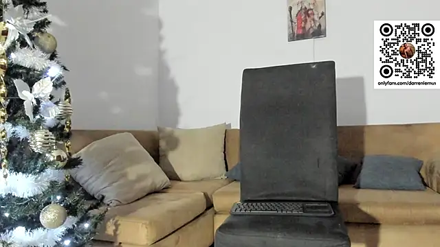 Darren hot2 online show from 12-02-24, 04:53